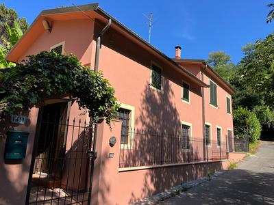 Villa Rosa in Lucca - charming Tuscan villa with private pool
