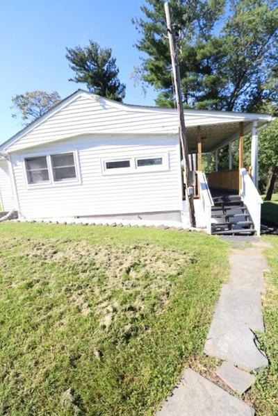 Modern Farm Home WT Large Parking, Front Porch