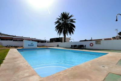 Spacious and charming 500 sqm Villa community pool 800m Aguadulce beach