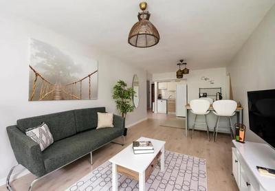 Gorgeous Bright New 2BD Central Home! #212