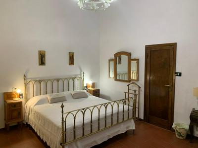 B&B Le 5 Vie Appartamento con camera tripla