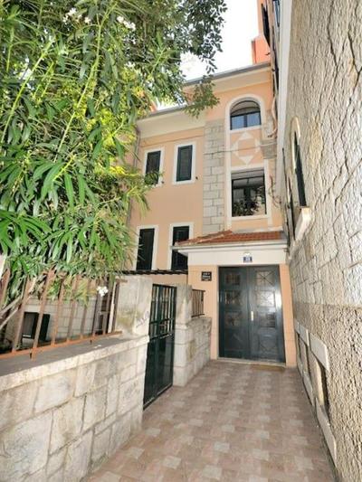 Brand New Garden View Apartment