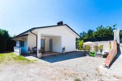 Lovely cosy villa, jacuzzi, nature