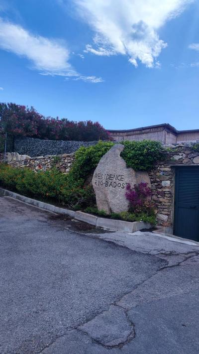 Appartamento Pietro direttamente sul mare di costa smeralda