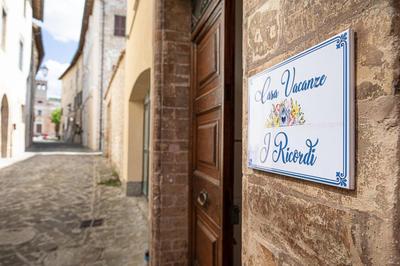 Casa Vacanze I RICORDI grande, confortevole ed elegante appartamento centro storico