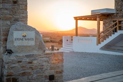 Stone Waves Apartments