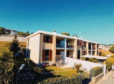 Villetta le Costiere