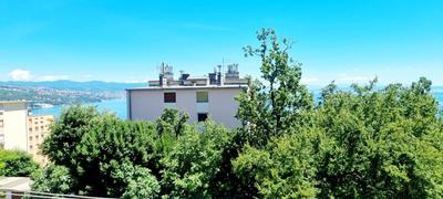 Apartment Happy, perfect for two, with seaview balconies and free parking