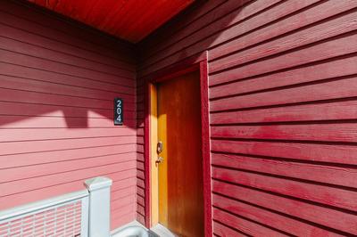 Mt Cleveland at Switchback Suites Boutique Hotel