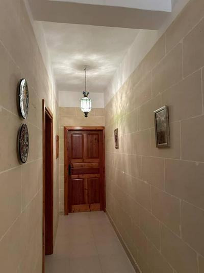 An excellent getaway choice, in the midst of Qbajjar and Marsalforn Bay!