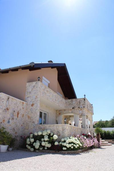 Holiday home Bevanda