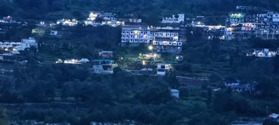 Hotel Namami Gange & Restaurant