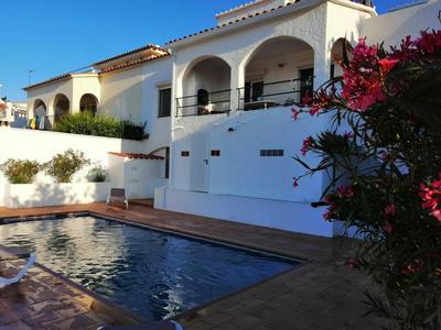 Charming Villa in L'Escala, Private Pool and Sea View