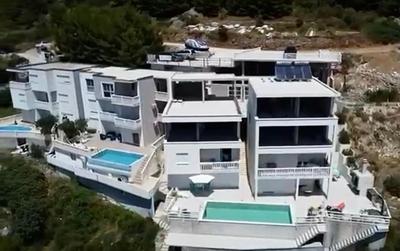 Elona Apartments