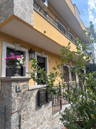 Gloeden House