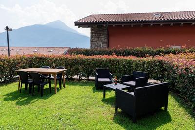 Sant'Anna Villetta Giardino - Pianello del Lario by LoveComo