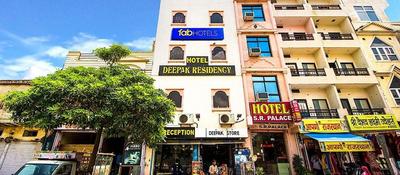 Hotel Deepak Residency