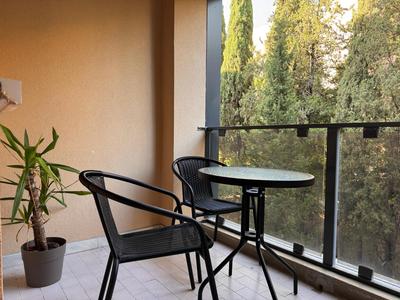 Elegant Apartment with Balcony, Free Parking, & WiFi
