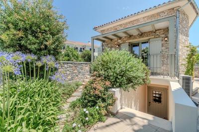 Chroma Pelion Villas