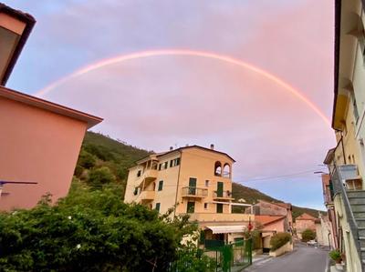 Bilocale Belio con terrazzo in frazione di Loano