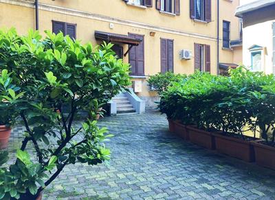 Cozy and Bright Flat in Isola