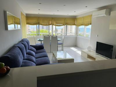 Apartamento deluxe junto al mar