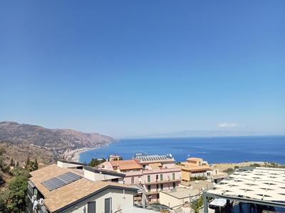 FM panoramic house Taormina center