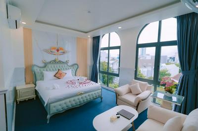 Khách sạn Kim Cương