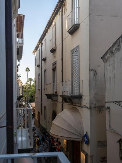 Maya Home Sorrento Old Town