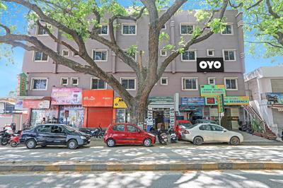 Hotel O Sahara Residency