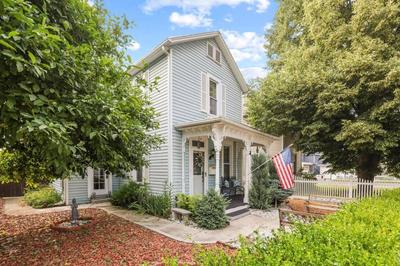 Charming Victorian Home - 2 minutes to downtown