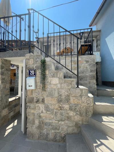 Balatura House