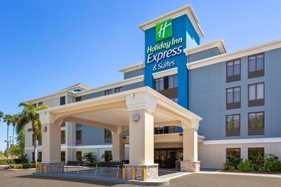 Holiday Inn Express Hotel & Suites Tampa-Rocky Point Island by IHG