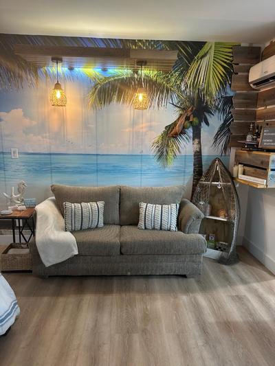 Studio Apartment 5 minutes from beach