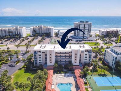 Large Corner Unit at Ocean Walk with Sneak Peak of the Ocean ~ OW20-501, Zdjęcie 2
