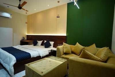 Hotel Ambassador Palace