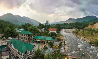 Hot Stuff Hotel Rooms & Restaurant Riverside Resort Pet Friendly