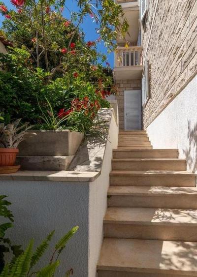 Studio apartman Bella