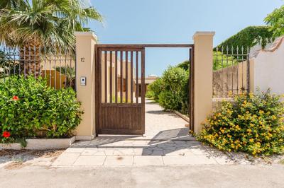Sea Side Family Villa