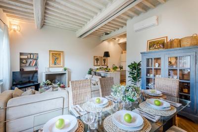Garden Vista Charming Apartment 2 Bedrooms 2 Bathrooms