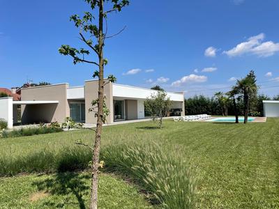 STIMAHome villa con piscina privata