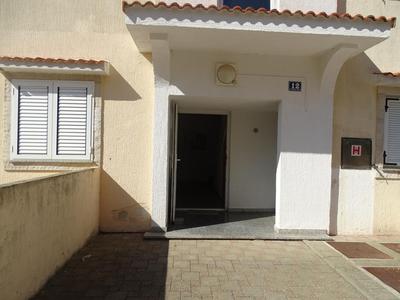 Comfortable apartment with kitchen, close to beautiful beach
