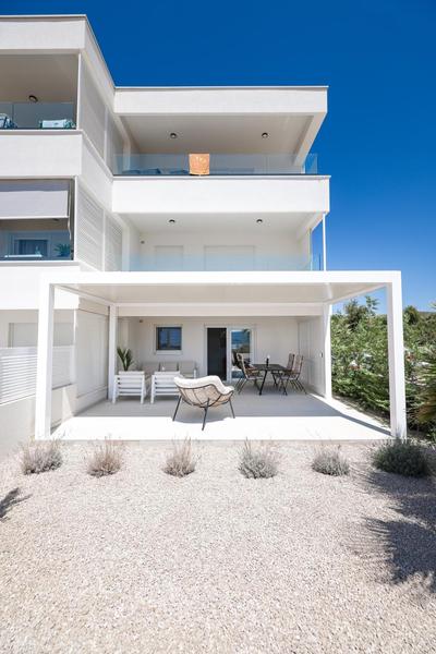 2 bedroom apartments Maris with terrace