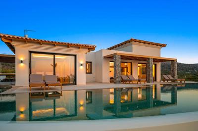 Aetheria & Aura Suites by Temma Villas