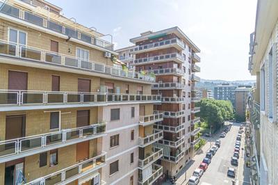 GuestHost - Lingotto District Functional Apartment