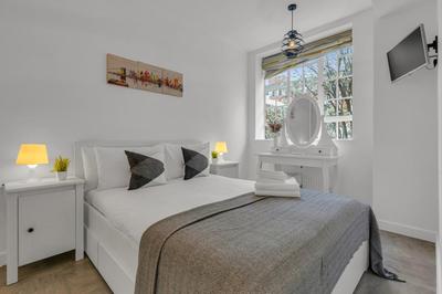 MySquare Modern One Bed Serviced Apartment in Chelsea