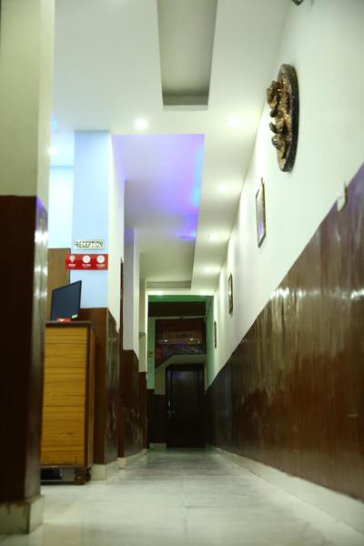 Hotel the diamond Ring