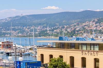 Apartments Trieste Centro I Le Rive 9