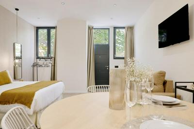 Romantic Apartment N5 Oceanografico Virkin Suites