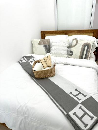 Azure Luxury Suite